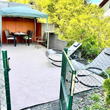 Ruhige Terrasse Taunusblick Apartment